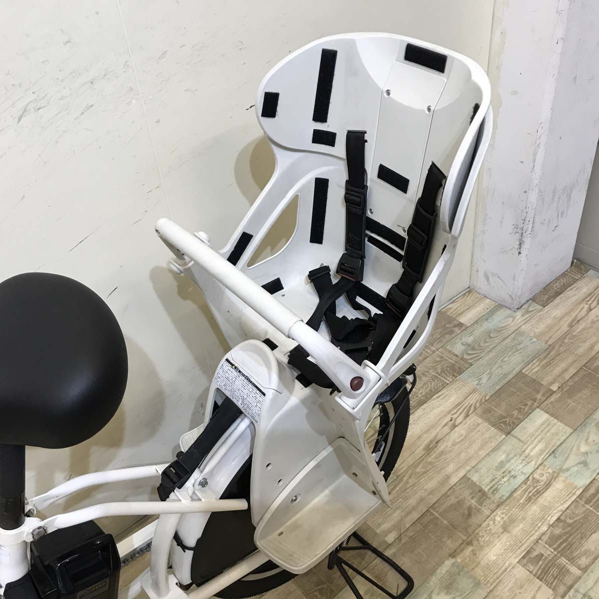 【8/31までにご注文の方限定】【送料無料!】【中古レンタル】【A】ブリヂストン bikke 2 e ビッケ ツー イー ホワイト 20インチ KX005