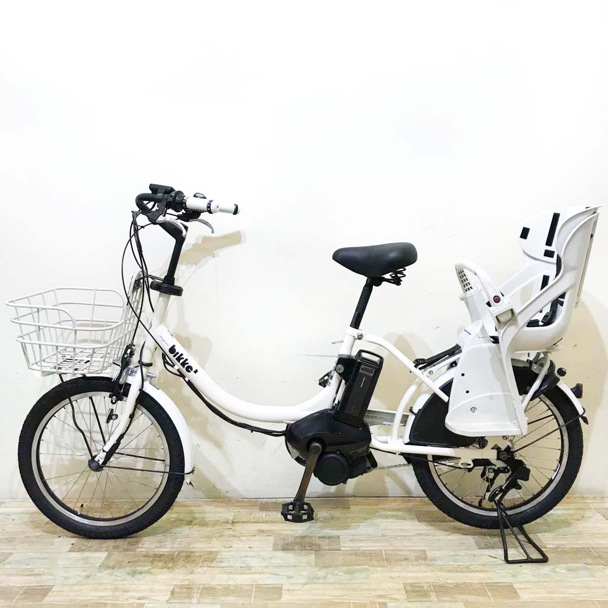 【8/31までにご注文の方限定】【送料無料!】【中古レンタル】【A】ブリヂストン bikke 2 e ビッケ ツー イー ホワイト 20インチ KX005