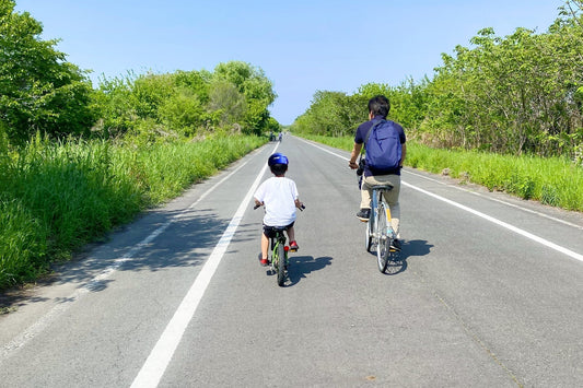 夏休みの思い出に、親子で楽しむ電動自転車の“まち探検
