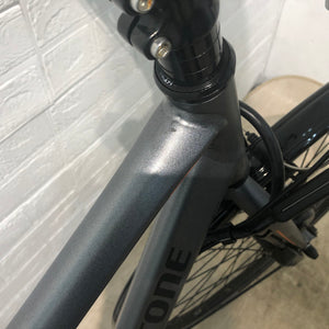 【中古レンタル/ 高年式中古車】ブリヂストン TB1e グレー 27インチ SR378Y 【C】【横浜在庫】