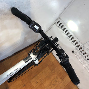 【中古レンタル/ 高年式中古車】2020年モデル ELVS772 パナソニック ベロスター クリスタルホワイト SR166Y【横浜在庫】